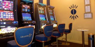 Antarmuka permainan Top Trend Gaming di gapurabola menampilkan koleksi slot dari Pragmatic Play, PG Soft, dan Habanero